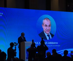 Азербайджан делает ставку на масштабные транспортные проекты