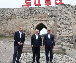 Azərbaycan, Türkiyə və Gürcüstanın müdafiə nazirləri Şuşada bir araya gəlib