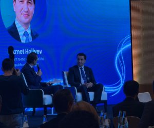Biz sülhü erməni xalqı ilə bağlamaq istəyirik - Hacıyev