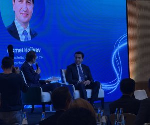 Hikmət Hacıyev: Azərbaycan ABŞ, Çin və Aİ ilə münasibətləri strateji səviyyəyə yüksəldib