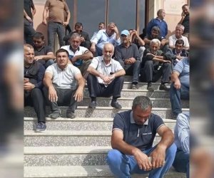 Nazir Salyanda pambıq pulunu ala bilməyən 180 fermerlə bağlı açıqlama verib