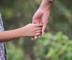 
Valideyn himayəsindən məhrum uşaqların övladlığa götürülməsi qaydasına dəyişiklik edilib
