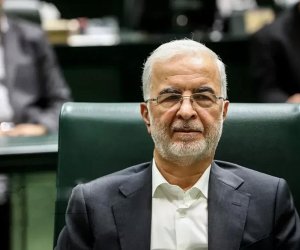 İranın daxili işlər naziri Qətərə səfər edib