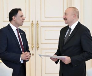 
Prezident Lord Anas Sarvarı qəbul edib