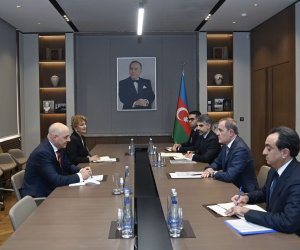 Ceyhun Bayramov Gürcüstanın Azərbaycana yeni təyin olunmuş səfirini qəbul edib