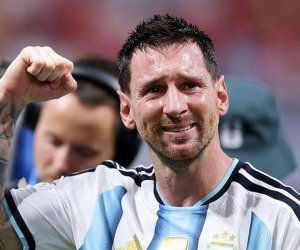 Lionel Messi retires from international football