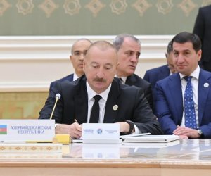 Azərbaycan və Mərkəzi Asiya ölkələri birgə bəyanat imzalayıb