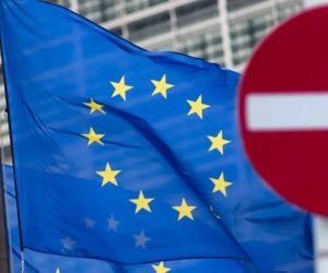 ЕС утвердил 22-й пакет санкций против РФ