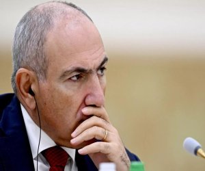 Pashinyan proposes enclave swap for peace