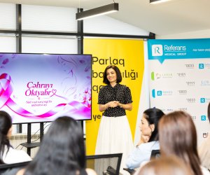 Yelo Bank-da Süd Vəzi Xərçəngi Maarifləndirmə Ayına həsr olunmuş seminar keçirilib