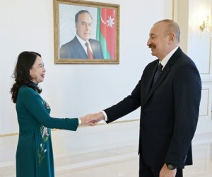 Prezident İlham Əliyev Vyetnamın Vitse-prezidenti ilə görüşüb