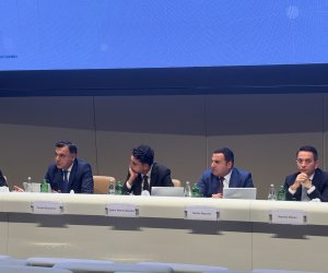 AMB: Kredit məhdudiyyətlərinin qeyri-rəsmi borclanmanı artırdığını təsdiqləyən statistika yoxdur