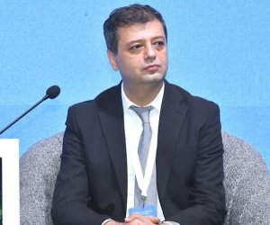 Vüqar Zifəroğlu Mətbuat Şurasının yeni sədri seçilib