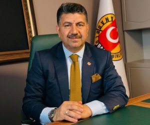 Beynəlxalq axtarışa verilən türkiyəli jurnalist Azərbaycandan üzr istəyib