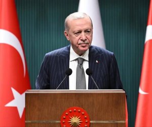 Ərdoğan Azərbaycanı Müstəqilliyin Bərpası Günü münasibətilə təbrik edib