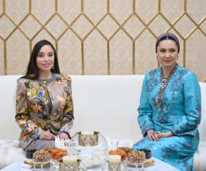 Leyla Əliyeva Türkmənistanda səfərdədir