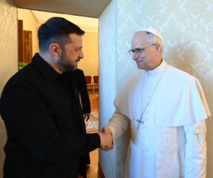 После звонка Путину Папа поговорил с Зеленским