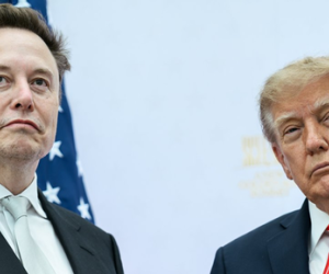 Трамп позвонил Маску и попросил снять ограничения Starlink для Украины