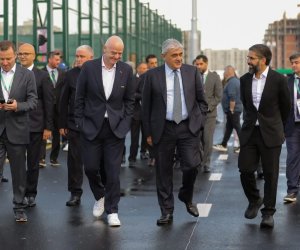 Canni İnfantino Bakıda U-15 dünya çempionatının keçirildiyi kompleksi ziyarət edib