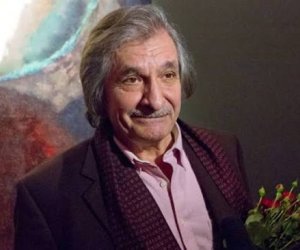 Mehriban Əliyeva Fərhad Xəlilovu 80 illik yubileyi münasibətilə təbrik edib