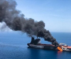 UKMTO: В Персидском заливе горит танкер