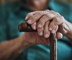 Ölkədə 60 yaşından sonra kişi və qadınlar nə qədər yaşaya bilər? - statistika