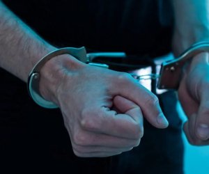 Bakıda su satışı aparatlarından oğurluq edən üç nəfər həbs olunub