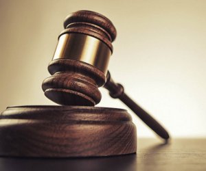 Пленум Конституционного суда принял решение о назначении наказаний и амнистии