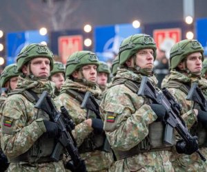 Литва введет всеобщую воинскую повинность для молодежи с 2032 года