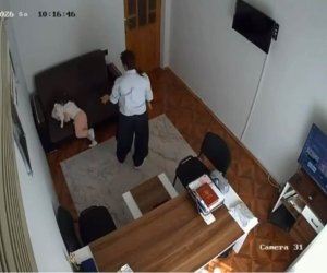 Bağçada direktorun azyaşlıya qarşı fiziki zorakılığı ilə bağlı cinayət işi başlanıb