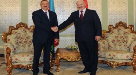 Azərbaycan və Belarus prezidentlərinin təkbətək görüşü oldu