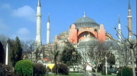 “Atatürk imzası saxtadır”