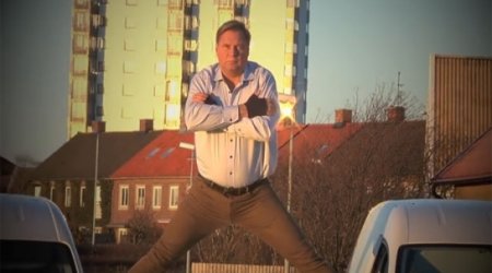 Мэр снял пародию на хит-ролик с Ван Даммом- ВИДЕО