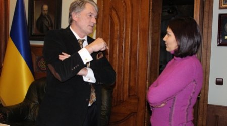 Viktor Yuşşenko azərbaycanlı jurnalistə müsahibə verdi - FOTOLAR