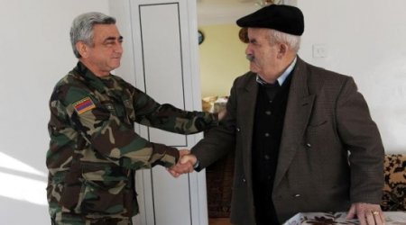 Serj Sarkisyan yetim qaldı