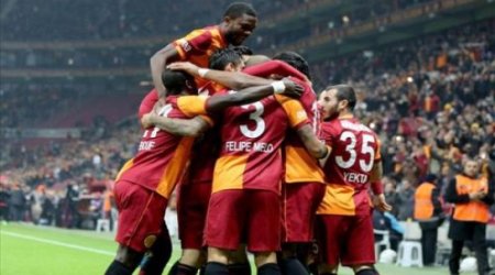 "Qalatasaray" qalib gəldi, "Fənərbaxça" uduzdu