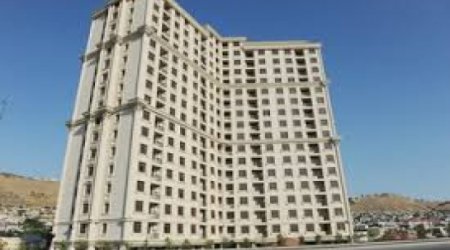 Ev almış jurnalistlərə açarlar təqdim olundu