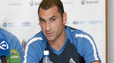 Azərbaycan millisinin futbolçusunu soydular