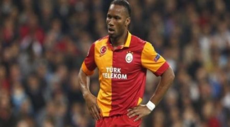 Droqba "Qalatasaray"dan ayrılmaq istəmir