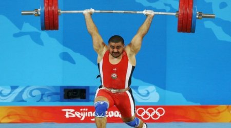 Nizami Paşayev işdən çıxarıldı