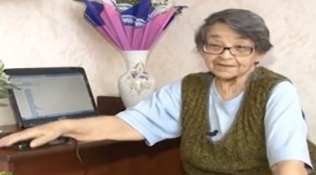 80-летняя бабушка-геймер из России -ВИДЕО