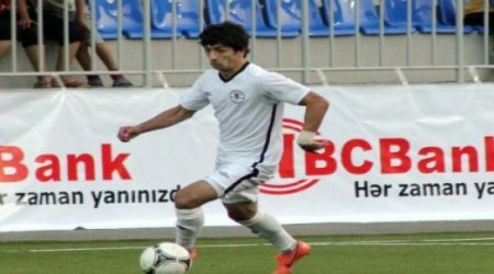 "Qarabağ"ın futbolçusu rəsmən "Simurq"da