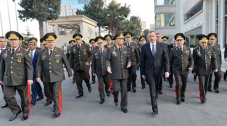 İlham Əliyev hərbi şəhərciyin tikintisi ilə maraqlanıb - FOTOLAR