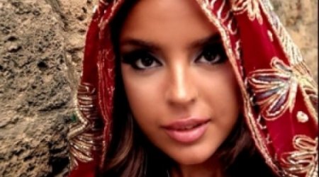 Leyla Əliyevadan yeni şeir - VİDEO