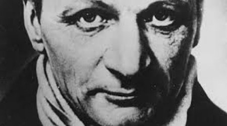 Stalin onun əsərini oxuyub "alçaq" demişdi