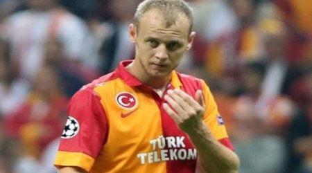 "Qalatasaray"ın futbolçusu "Napoli"nin hədəfində