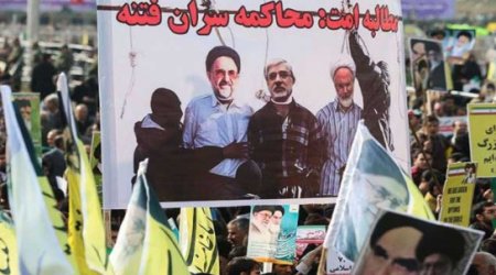 Tehranda onlarla islahatçı həbs edilib