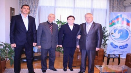 В Баку прошла встреча с олимпийской чемпионкой