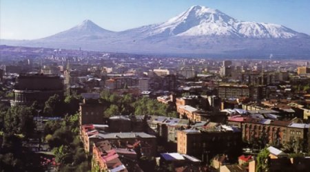 Araz Əzimov: “Ermənistan vəziyyəti dəyərləndirməlidir”