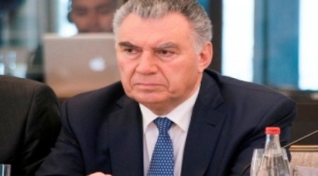 “Fərari oğlana qız vermək olmaz“- Əli Həsənov